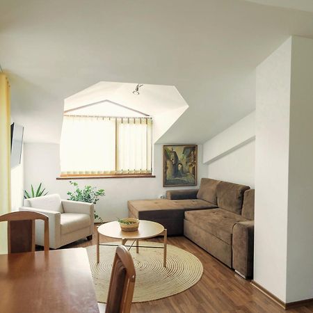2-Bedroom Apt, 2Min Walk To Ski Path, 7-8 Min Walk To Gondola Банско Екстериор снимка